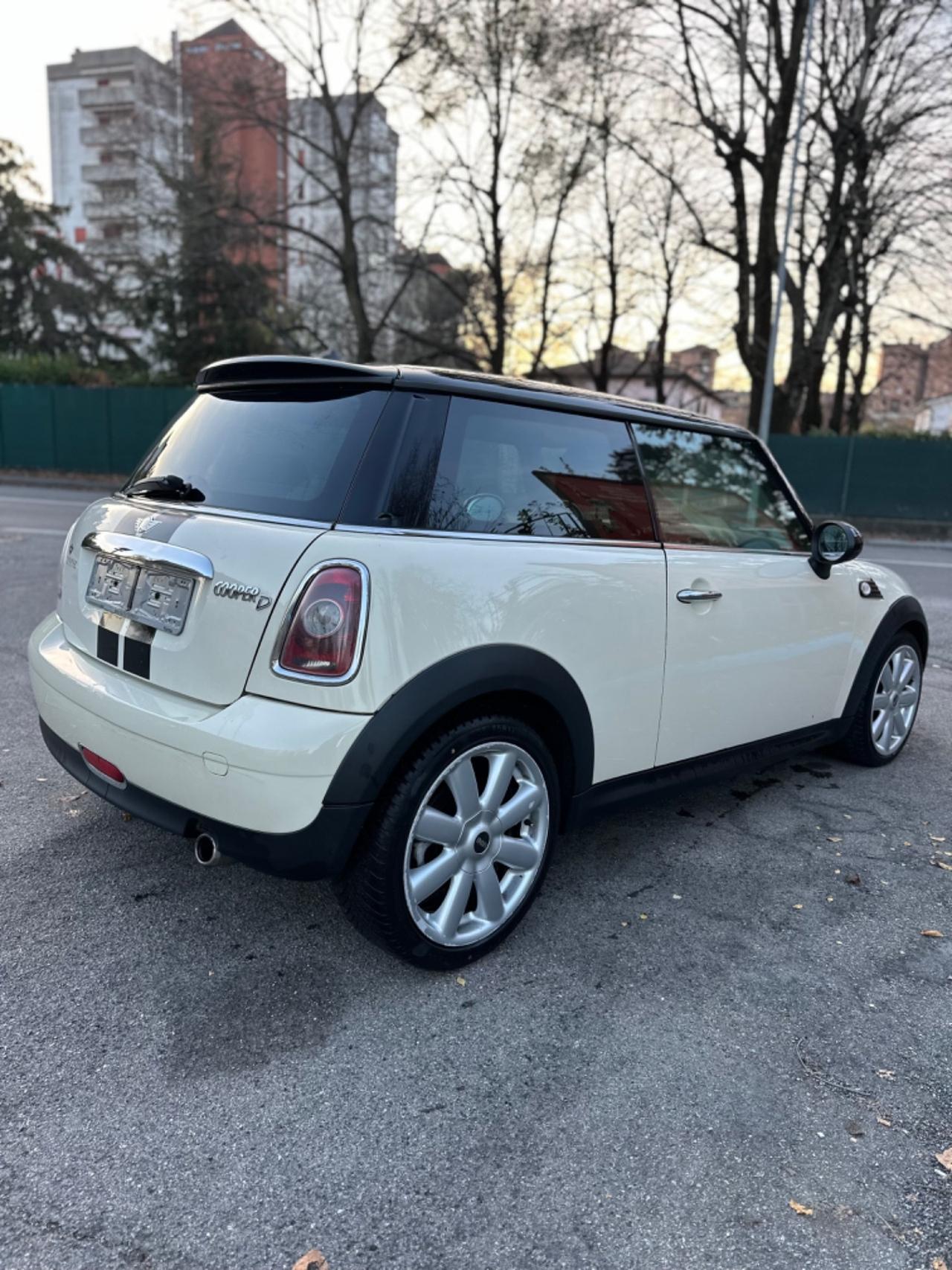 Mini 1.6 16V Cooper D