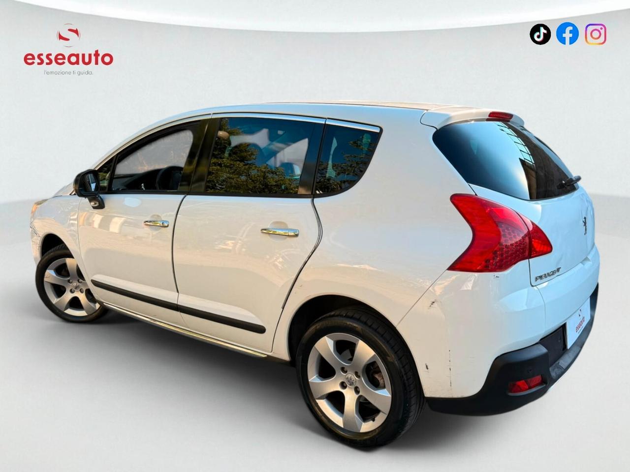 Peugeot 3008 1.6 HDi 115CV Business