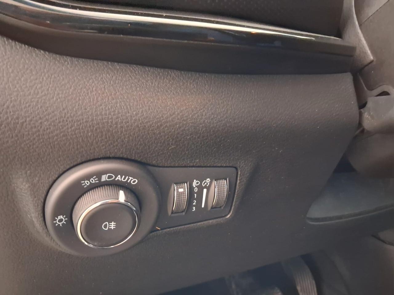 Jeep Compass 1.5 Turbo T4 130 CV Night Eagle