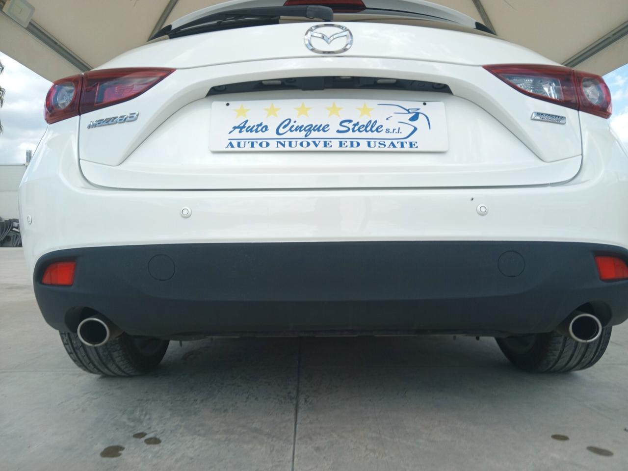 MAZDA 3 DISEL 2.2 C.V 150 AUTOM IL TOP CON PROB I AL MOTORE