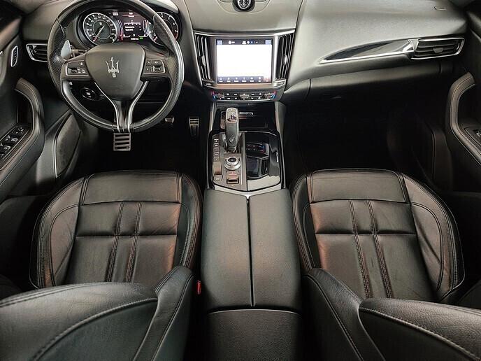 Maserati Levante V6 AWD Gransport 350 cv