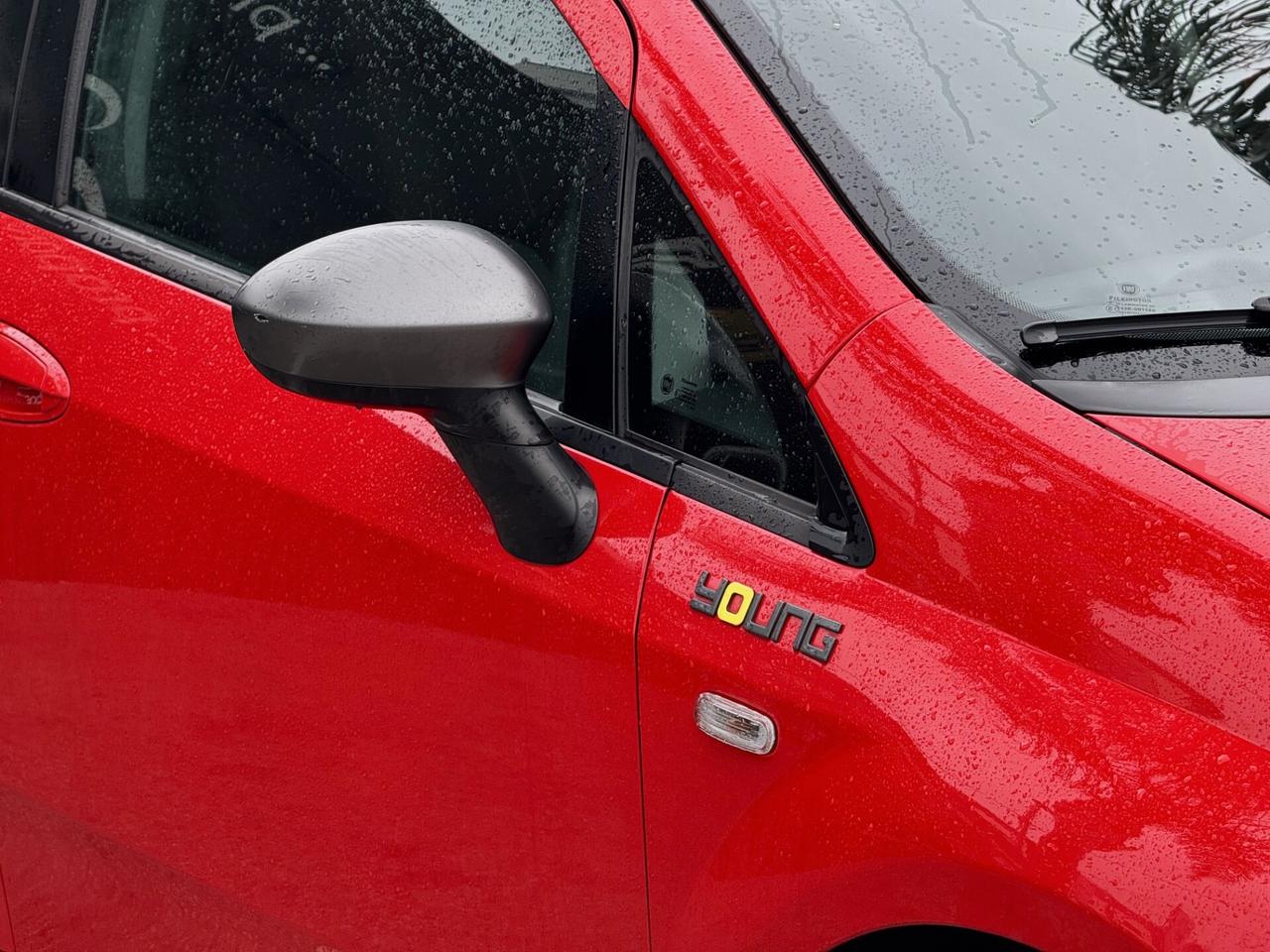 Fiat Punto 1.2 Young 69CV 5p.