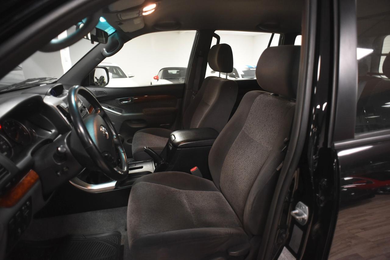 Toyota Land Cruiser 3.0 D-4D 16V cat 5 porte aut. Sol