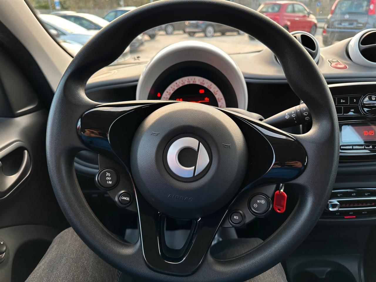 Smart ForFour 70 1.0 Youngster