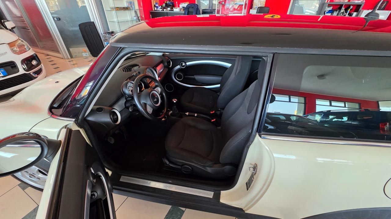 Mini 1.6 16V Cooper D Chili