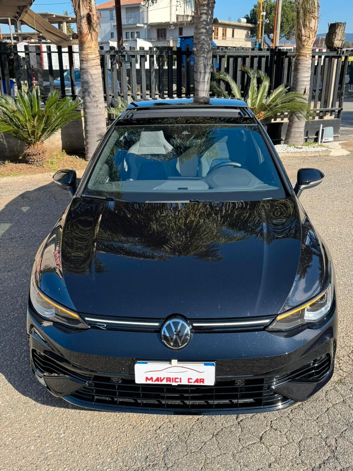 Volkswagen Golf 8 R 2.0 TSI DSG 4Motion