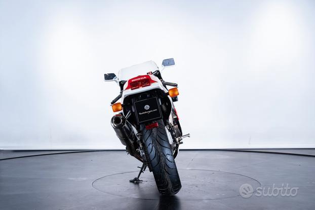 Honda vfr 750 r (rc30) ala oro - 1988