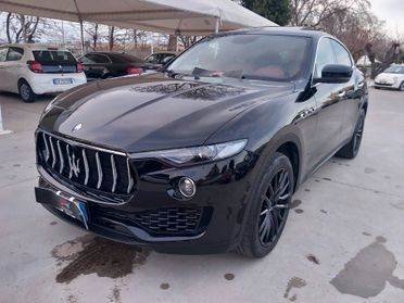 Maserati Levante V6 Diesel AWD Granlusso TETTO PELLE KM 79000 GARANZIA