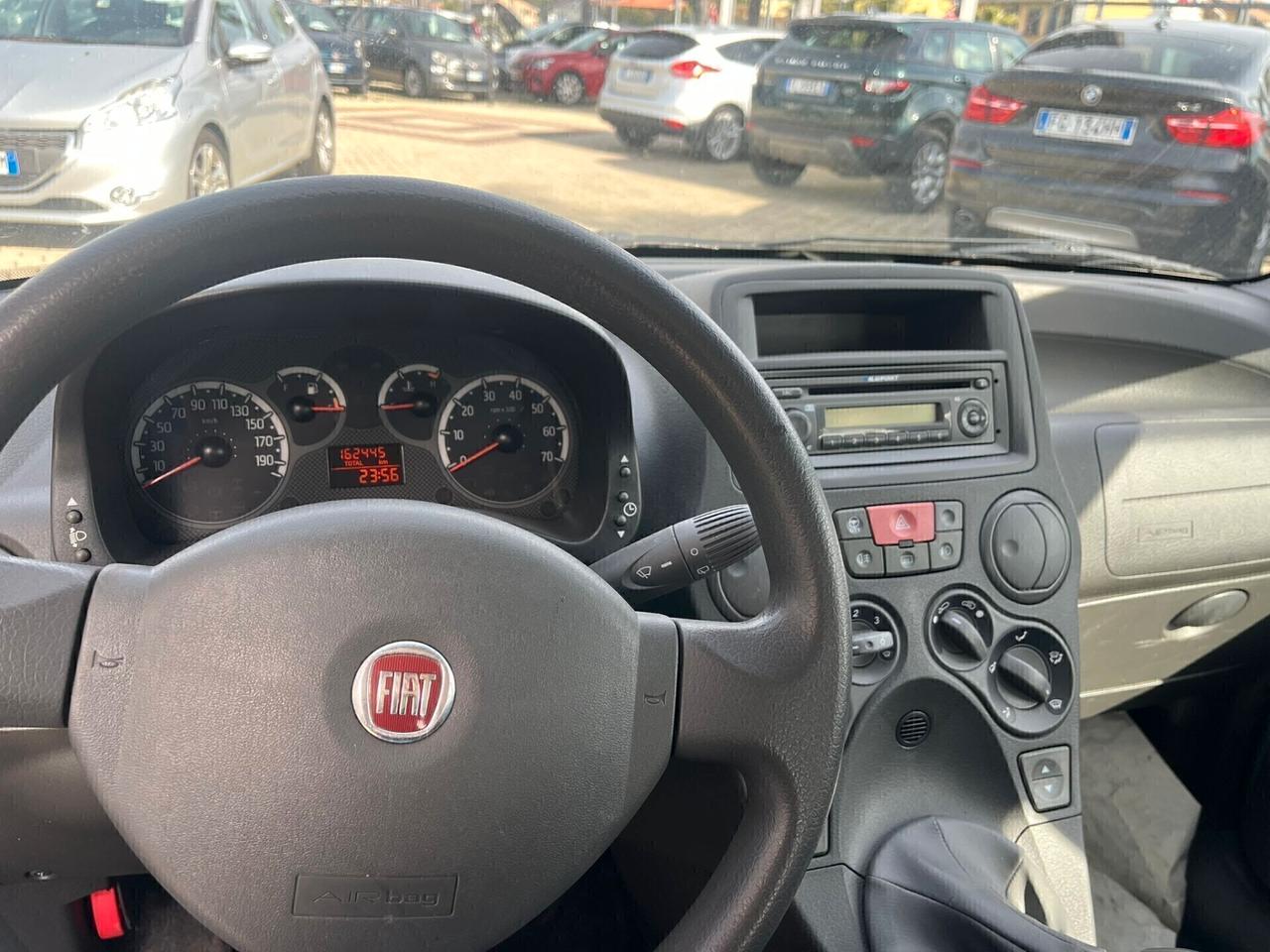 Fiat Panda 1.2 Emotion