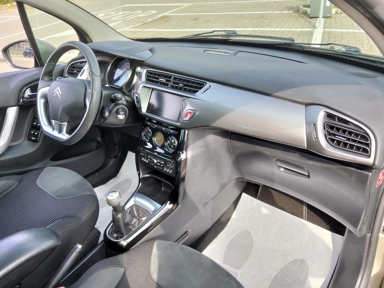 Citroen C3 1.4 HDi 70Cv*Panorama*Navi*Cerchi