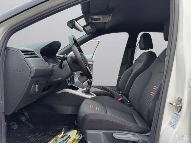SEAT Arona 1.0TGI FR-CERCHI17-CRUISE-NAVI-SENSORI-DIURNI LEED