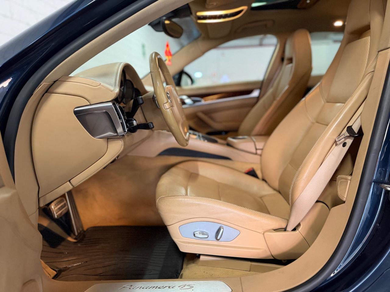 Porsche Panamera 4.8 4S