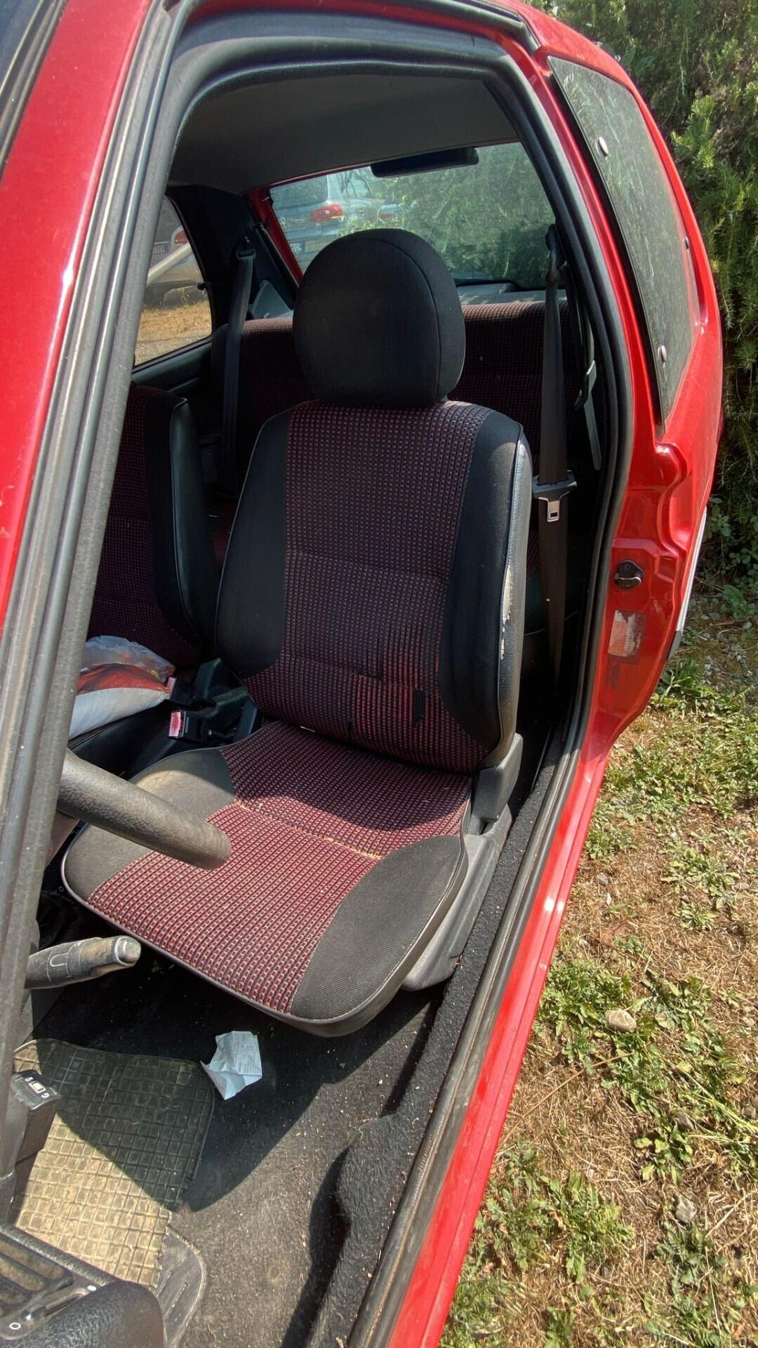 Peugeot 106 METANO OK NEOPATENTATI