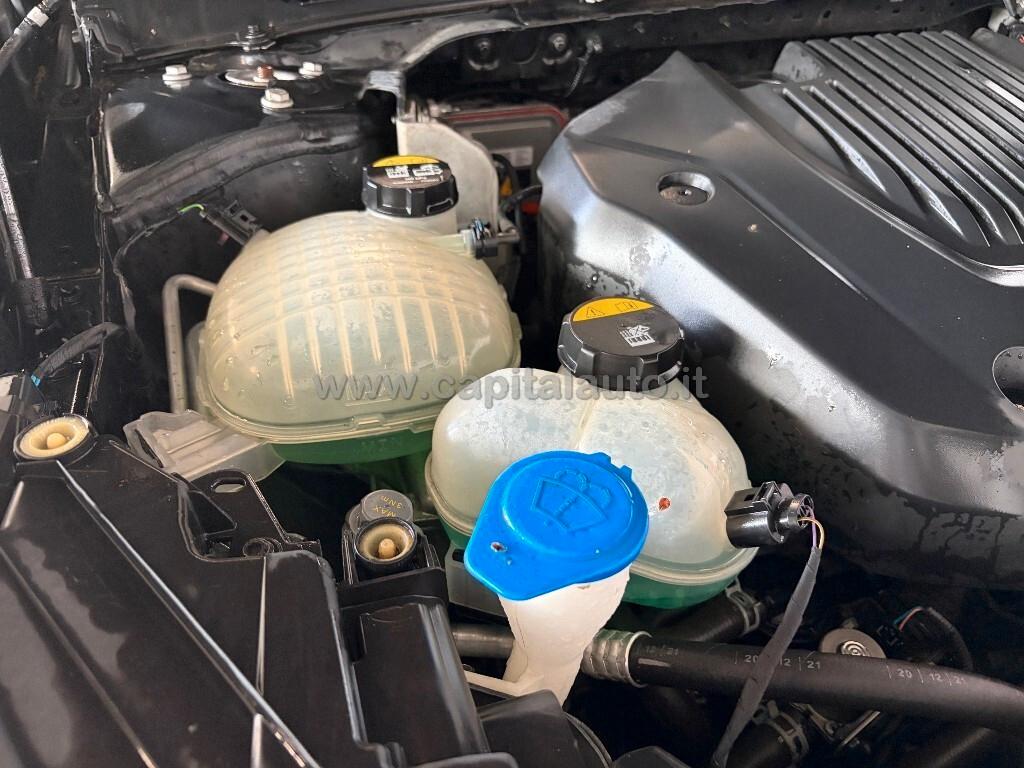 Volvo XC40 T5 Recharge Plug-in Hybrid auto NETTO 12900