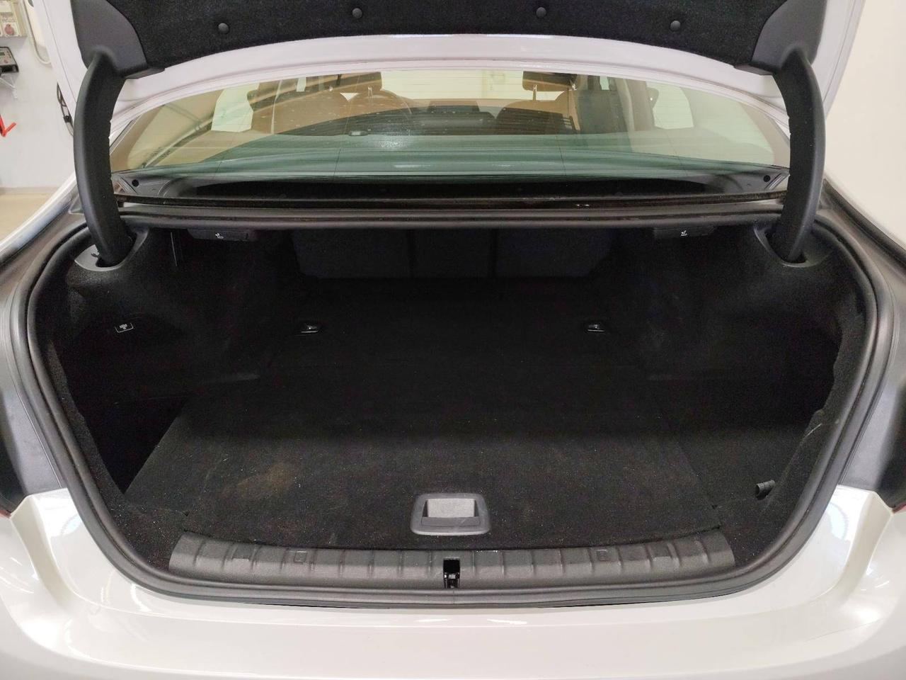 BMW Serie 5 530e Berlina Business