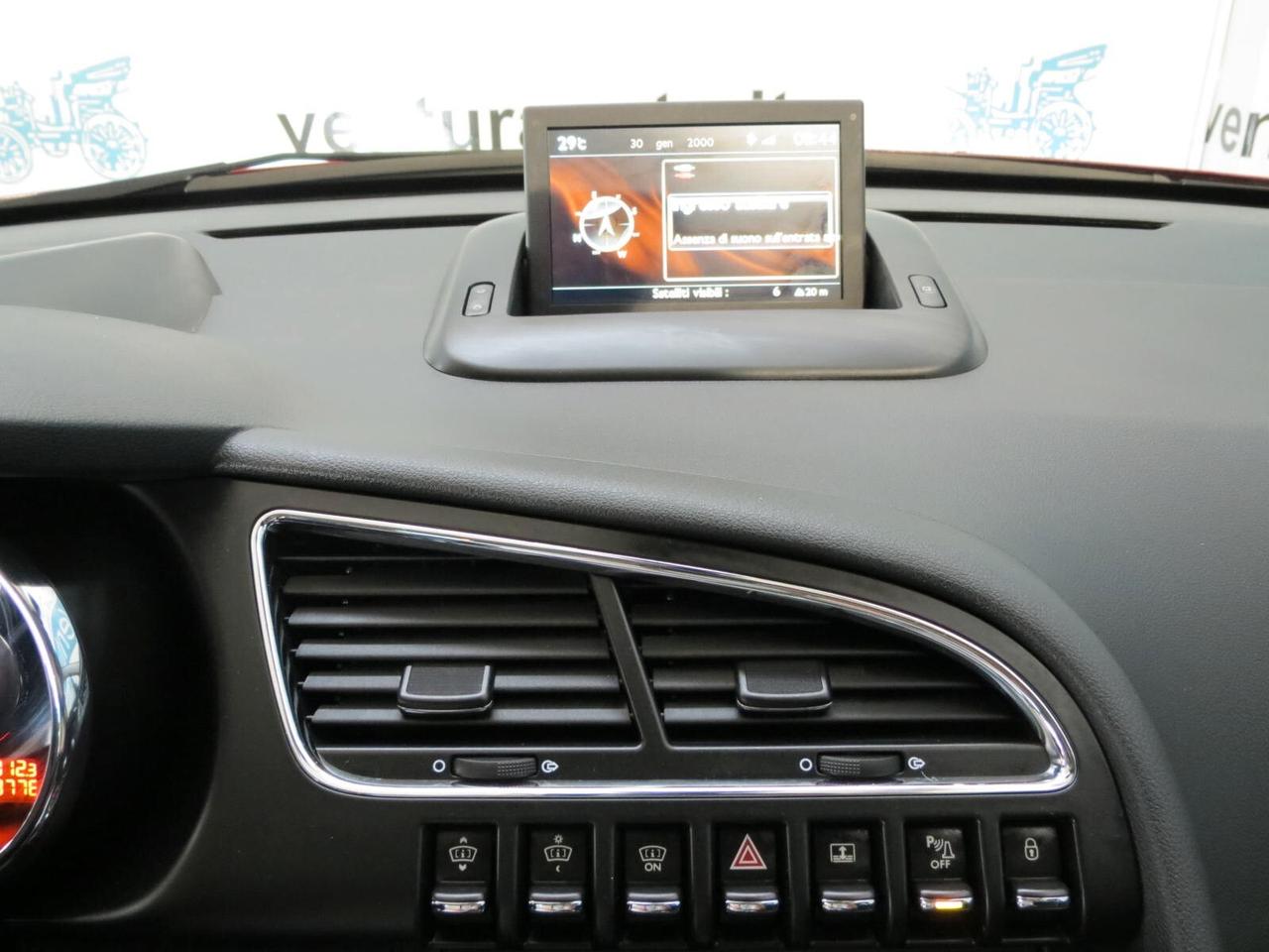 Peugeot 3008 BlueHDi 150 S&S EAT6 Crossway