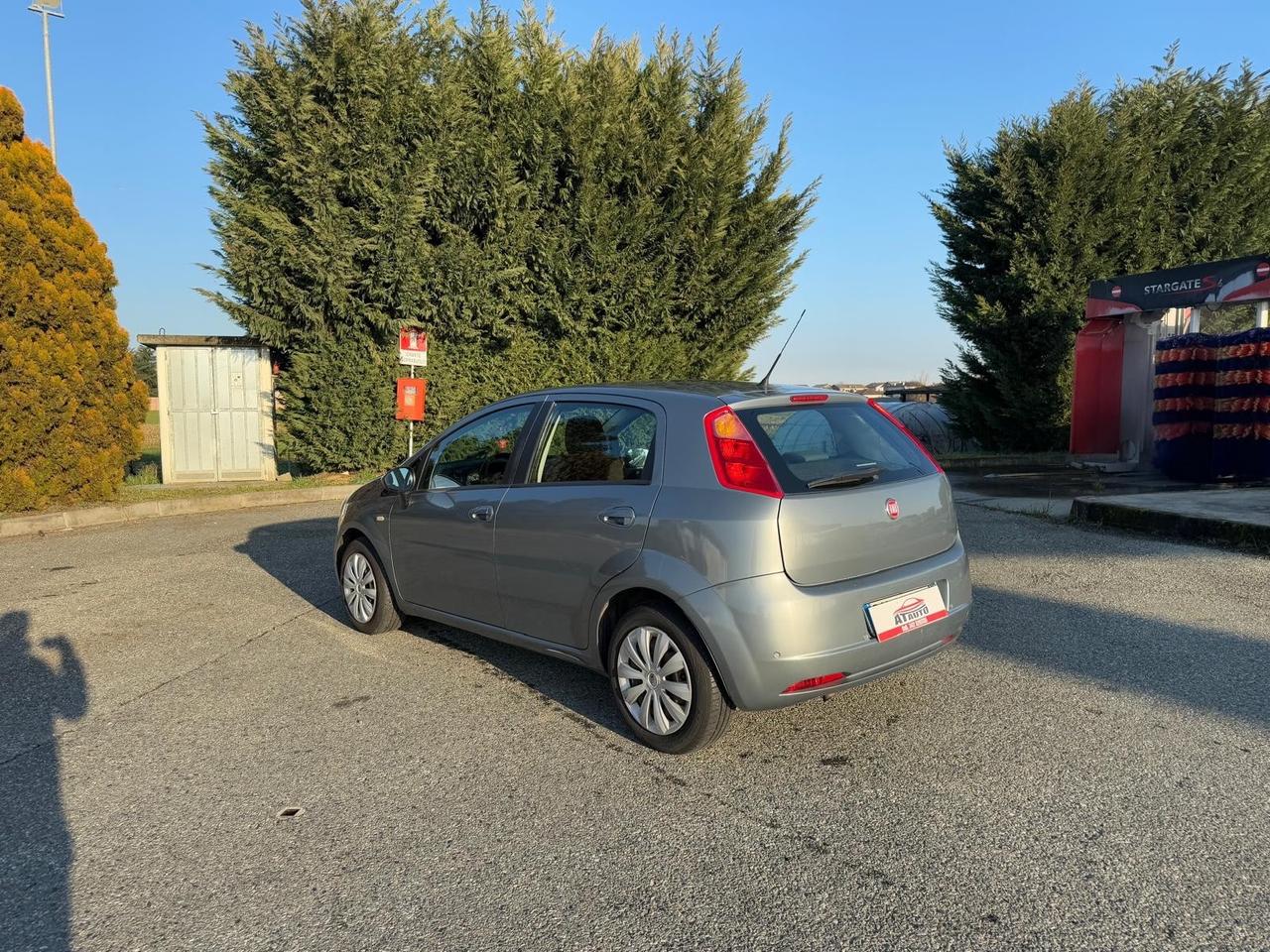 Fiat Grande Punto 1.4 5 CAMBIO AUTOMATICO