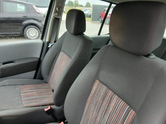 RENAULT Modus 1.2 16V