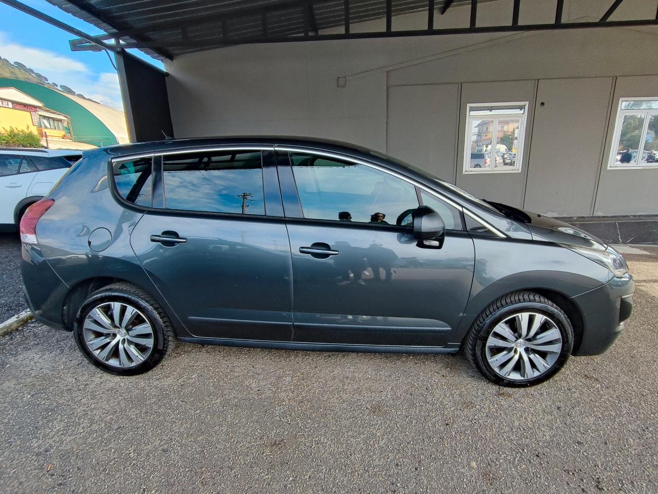 Peugeot 3008 1.6 HDi 115CV Business