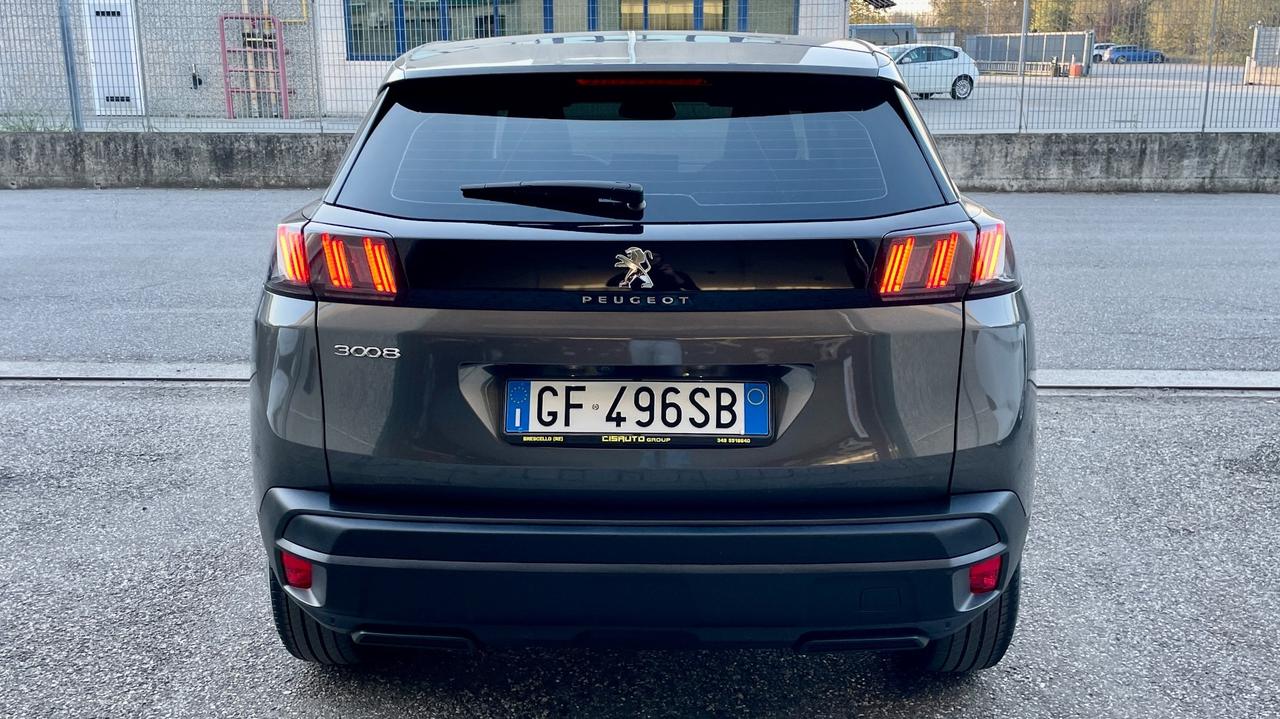 PEUGEOT 3008 1.5 ALLURE BLUEHDI 131CV - FULL LED, VIRTUAL COCKPIT, NEOPATENTATI