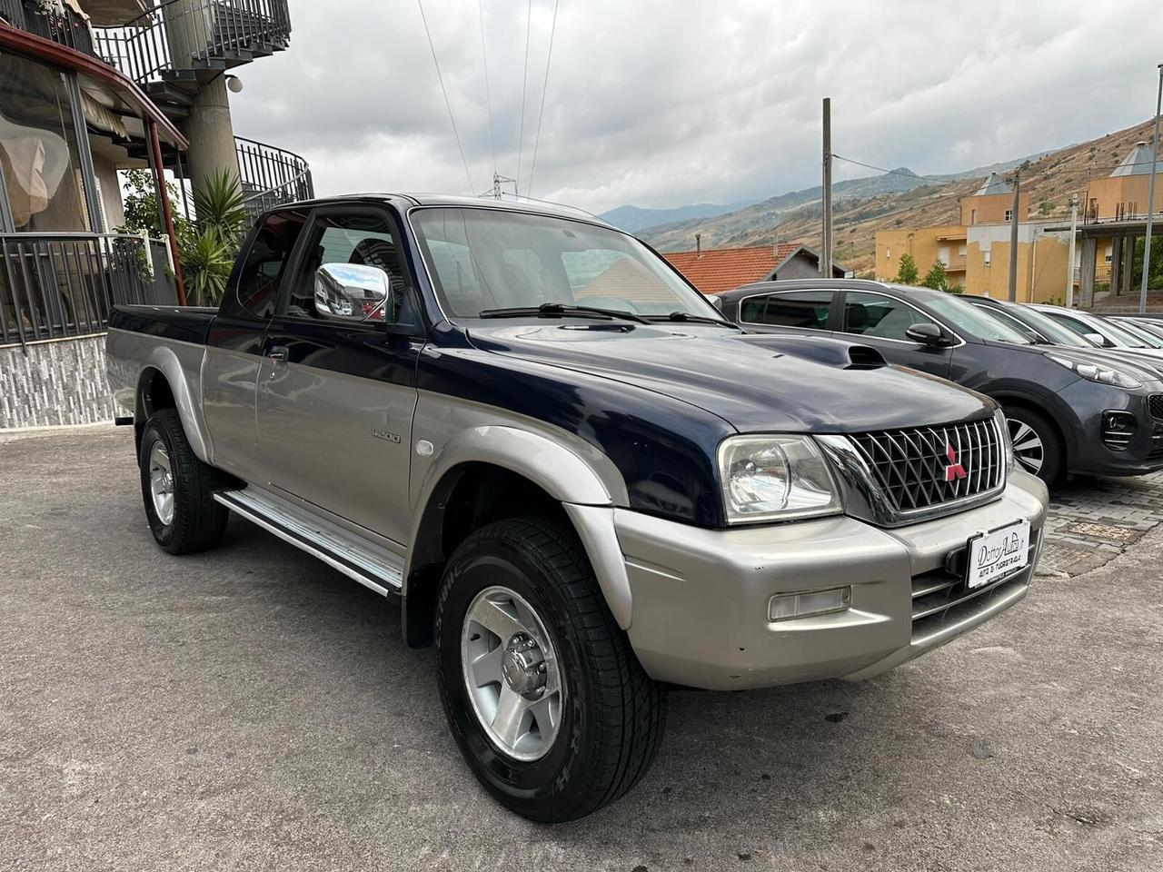 Mitsubishi L200 2.5 TDI 4WD Double Cab Pick-up GLS