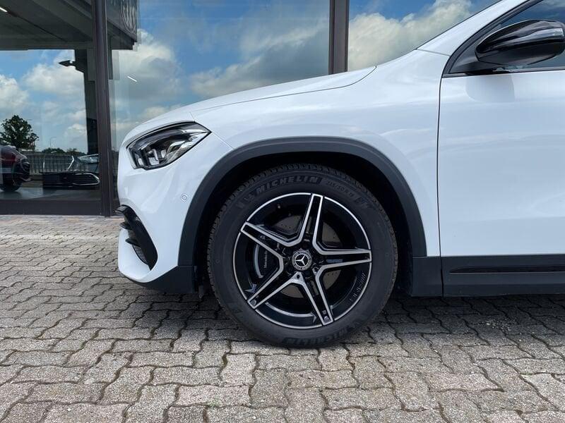 Mercedes-Benz GLA GLA 200 d 4Matic Premium NIGHT-PACK