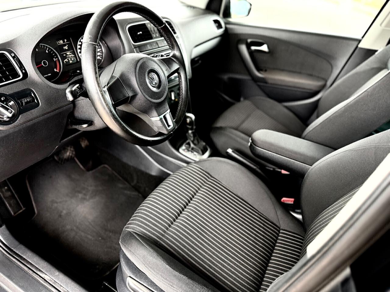 VW Polo 1.6 TDI 90CV AUTOMATICA DSG ANCHE NEOPATENTATI