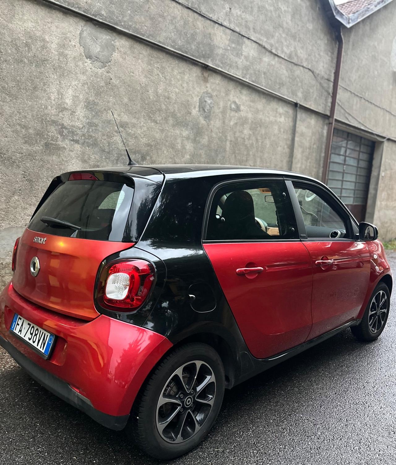 Smart ForFour 70 1.0 Youngster