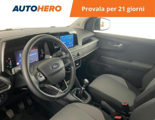 FORD Tourneo Courier 1.0 EcoBoost Titanium