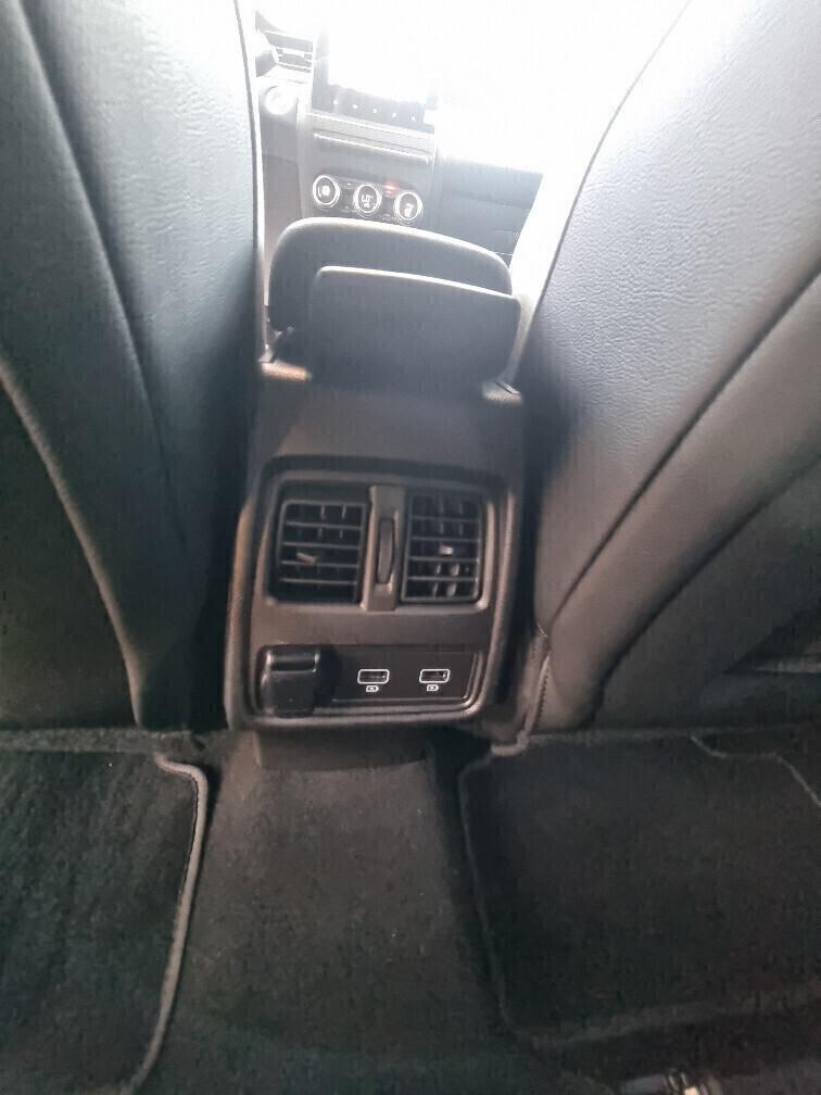 Renault Captur Plug-in Hybrid E-Tech 160 CV Intens