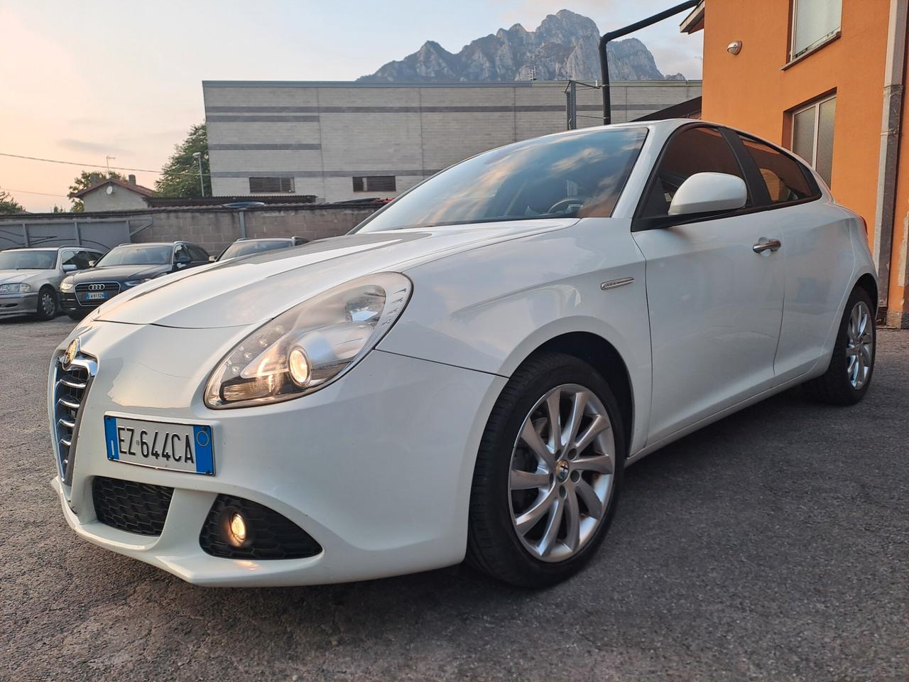 Alfa Romeo Giulietta 1.6 JTDm-2 105 CV *OK NEOPATENTATI*