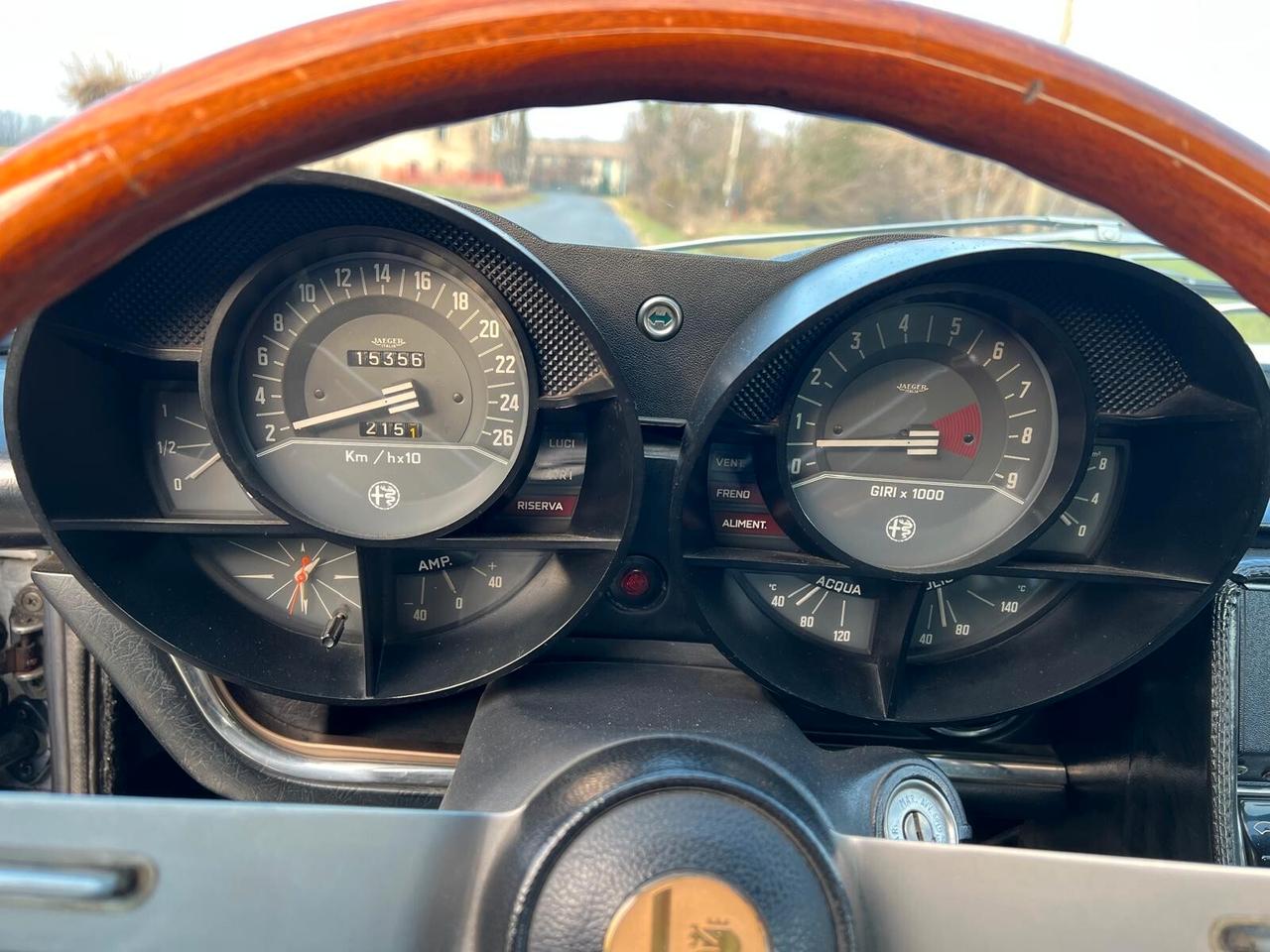 Alfa Romeo Montreal 2.600 V8