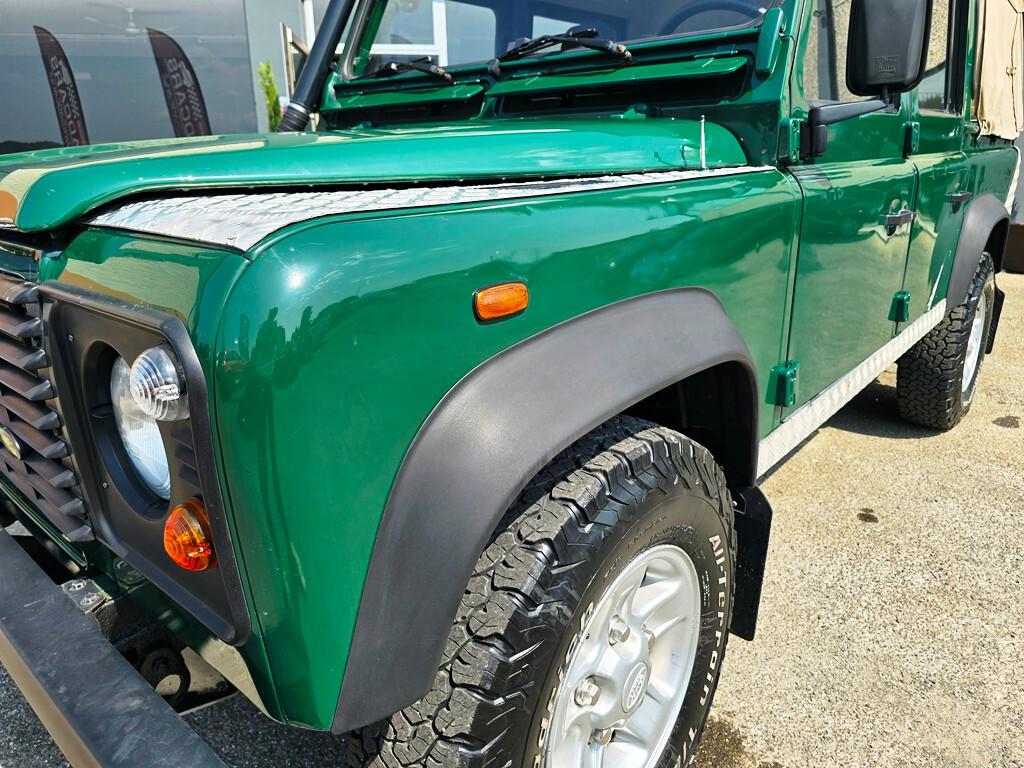 Land Rover Defender 110 TD5 CREW CAB "E"