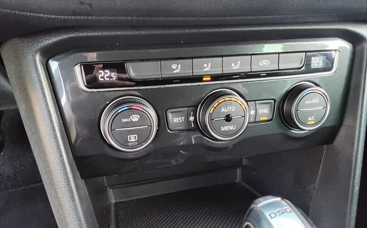 Volkswagen Tiguan 2.0 TDI SCR DSG Business BlueMotion Technology