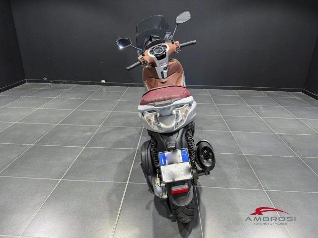 PIAGGIO Beverly 500 BEVERLY