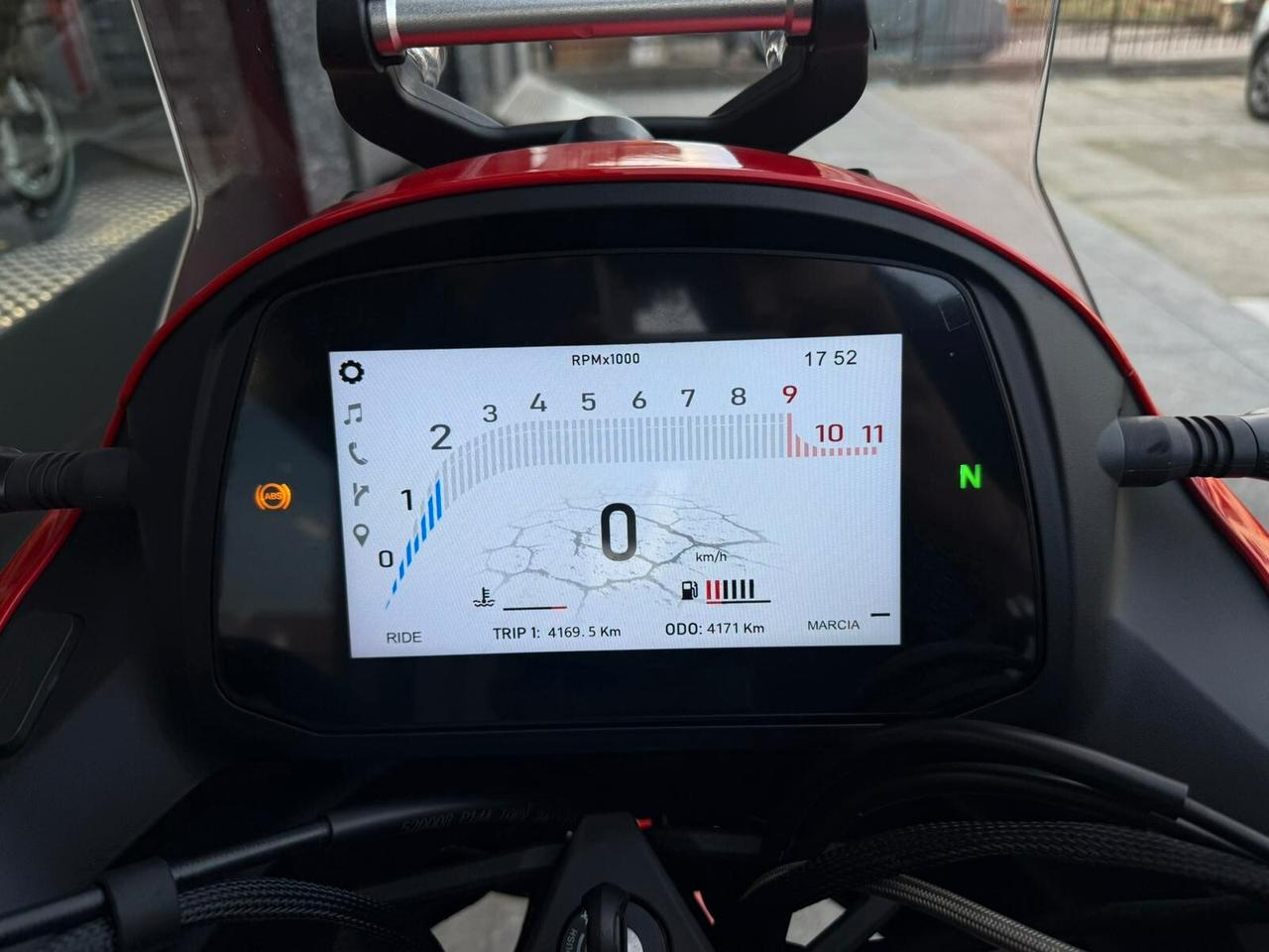 Moto Morini X-Cape 700