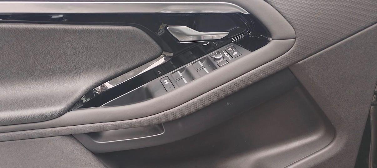 Land Rover Range Evoque 2.0D I4-L.Flw 150 CV AWD Auto S