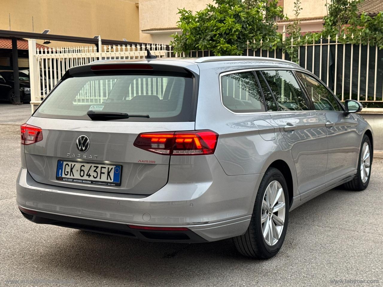 VOLKSWAGEN Passat Var. 2.0 TDI 122 CV EVO DSG Bus.