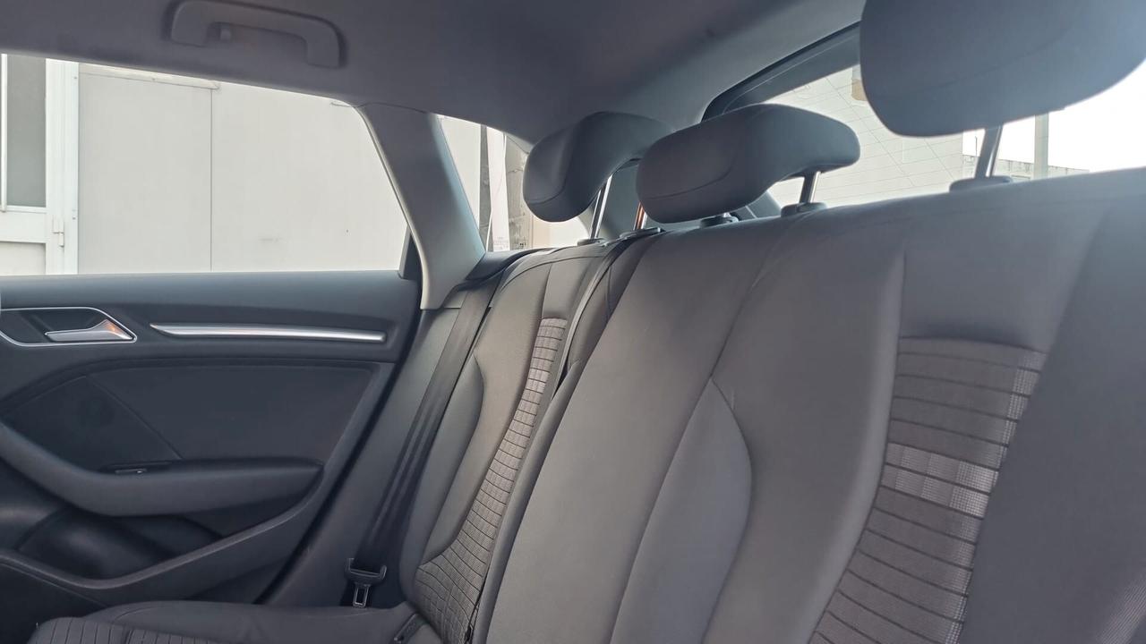 Audi A3 SPB 1.4 TFSI S tronic g-tron Design