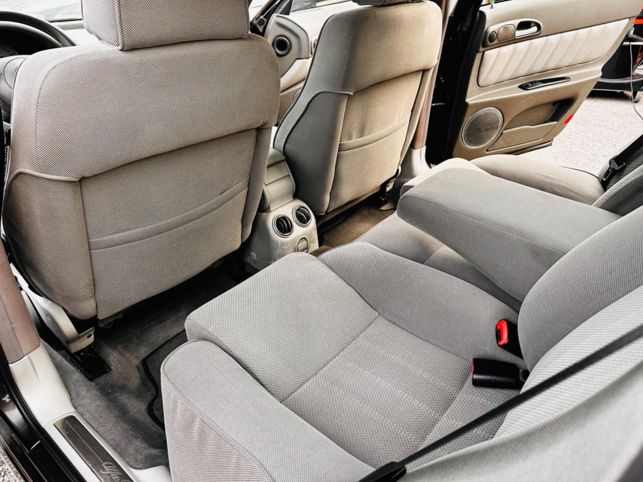 Alfa Romeo 166 2.4 JTD M-JET 20V cat Progression