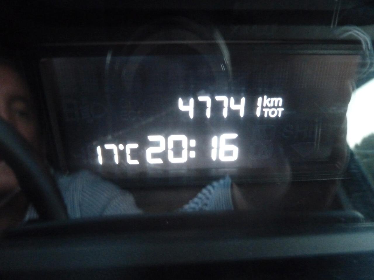Lancia Ypsilon 1.0 FireFly 5 porte Hybrid UnYca