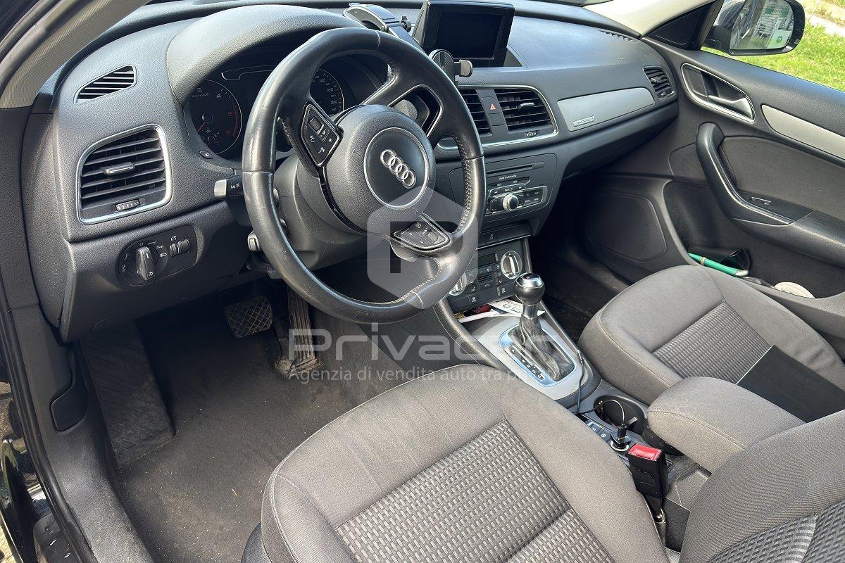 AUDI Q3 2.0 TDI quattro S tronic Advanced