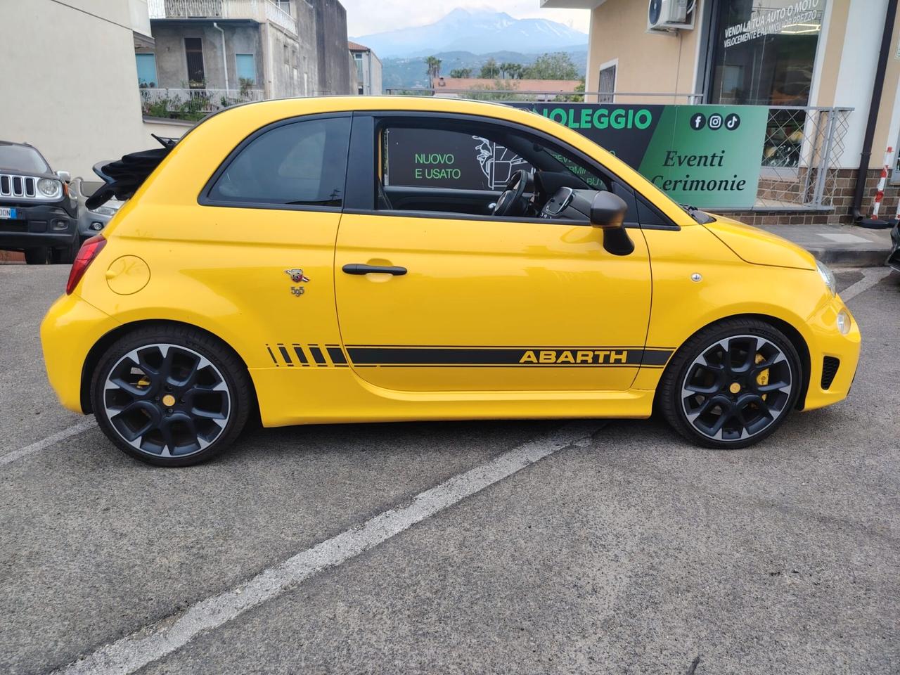 Abarth 595 C 1.4 Turbo T-Jet 180 CV Competizione