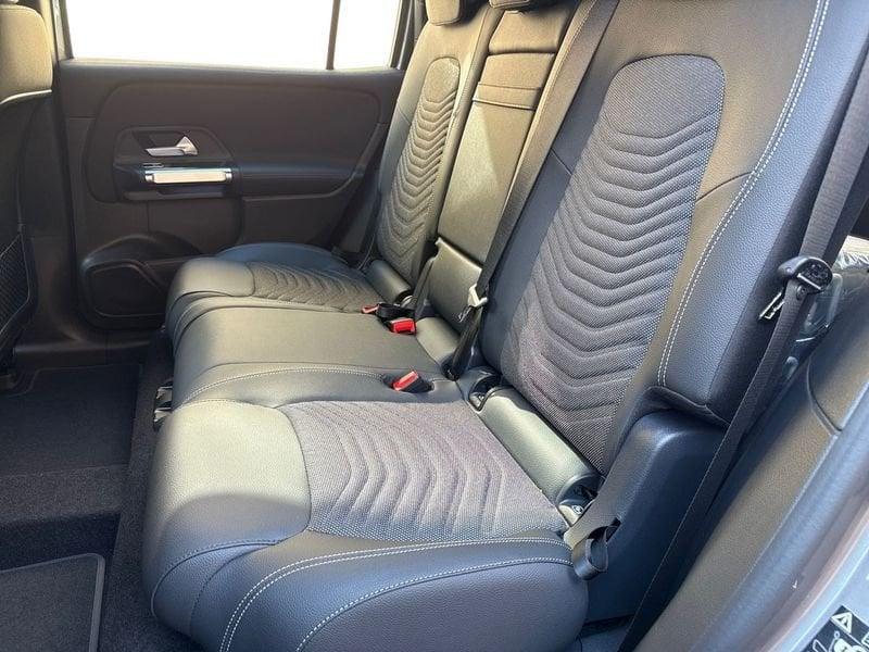 Mercedes-Benz EQB 300 Progressive Advanced 4matic KM0