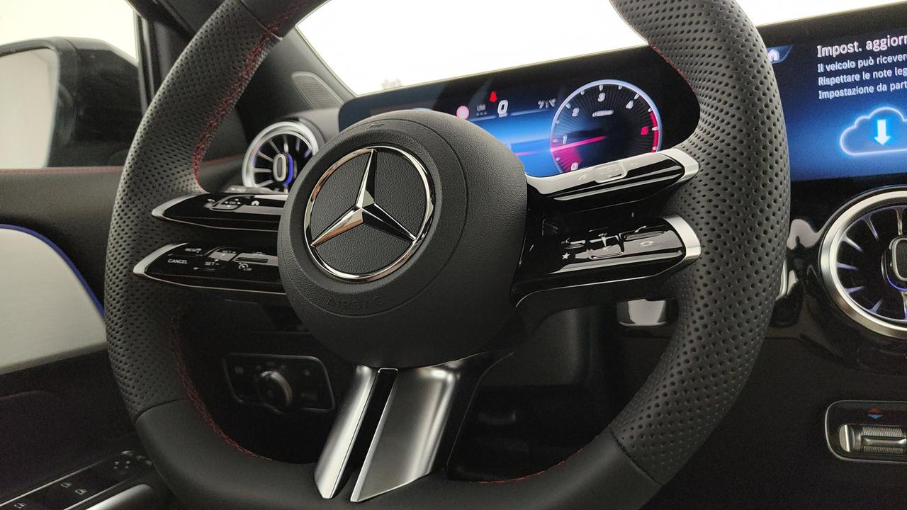 Mercedes-Benz GLA 200 d automatic