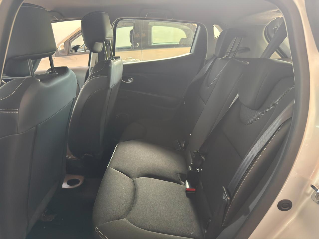 Renault Clio 4/IV - 1.5 dCi 8V 75CV Diesel Euro 6 - Start&Stop 5 porte Energy Life