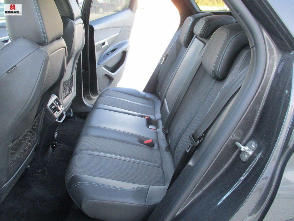 PEUGEOT 3008 BlueHDi 130 S&S EAT8 Allure Pack 2021