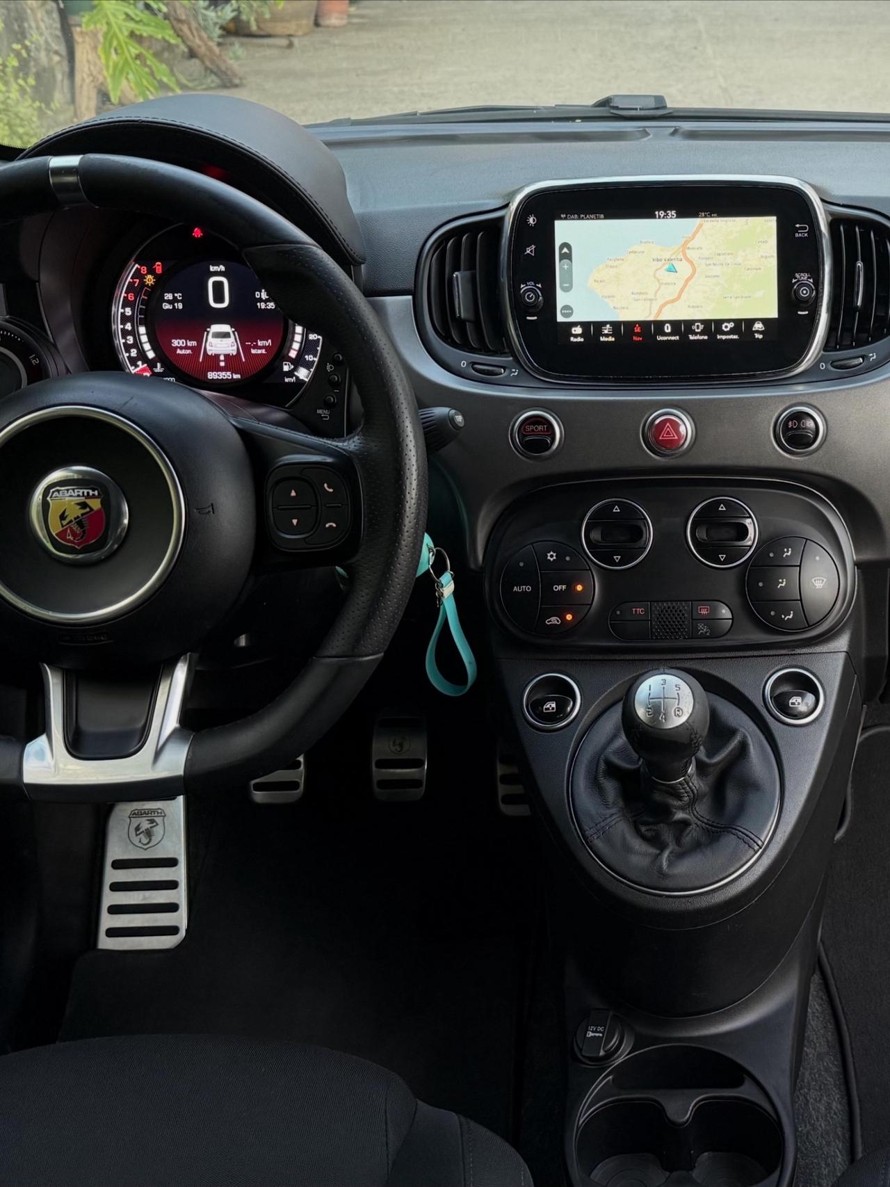 Abarth 595 1.4 Turbo T-Jet 160 CV Pista