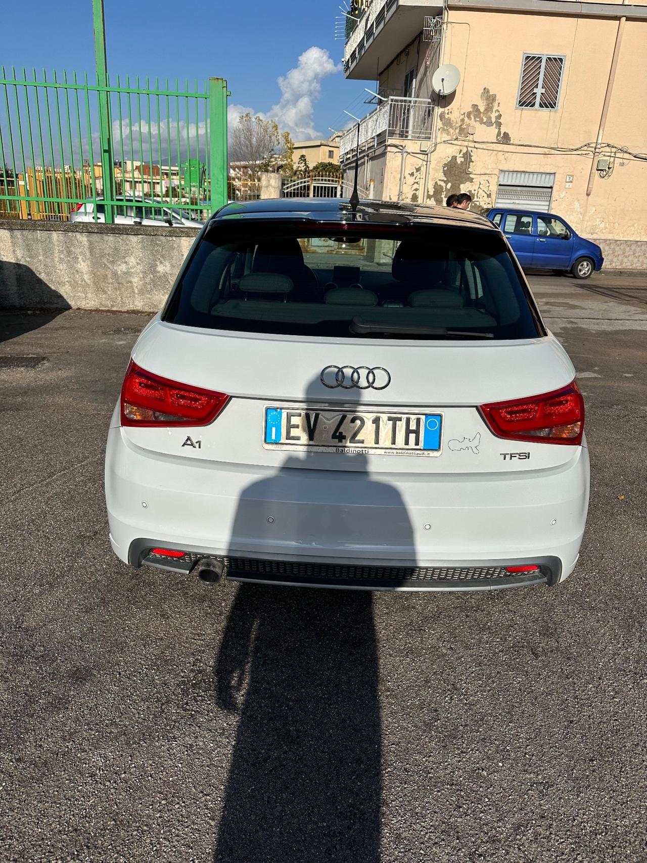 Audi A1 1.2 TFSI S line edition plus