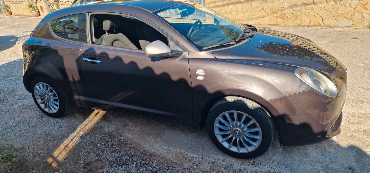Alfa Romeo MiTo 1.4 T 120 CV GPL Distinctive